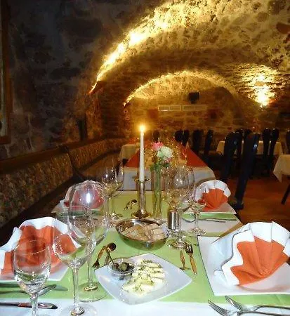 爱森纳赫施罗瑟酒店 艾森纳赫